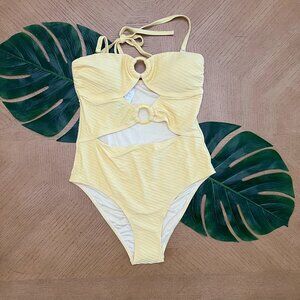 CUPSHE NWT Yellow One Piece - Medium